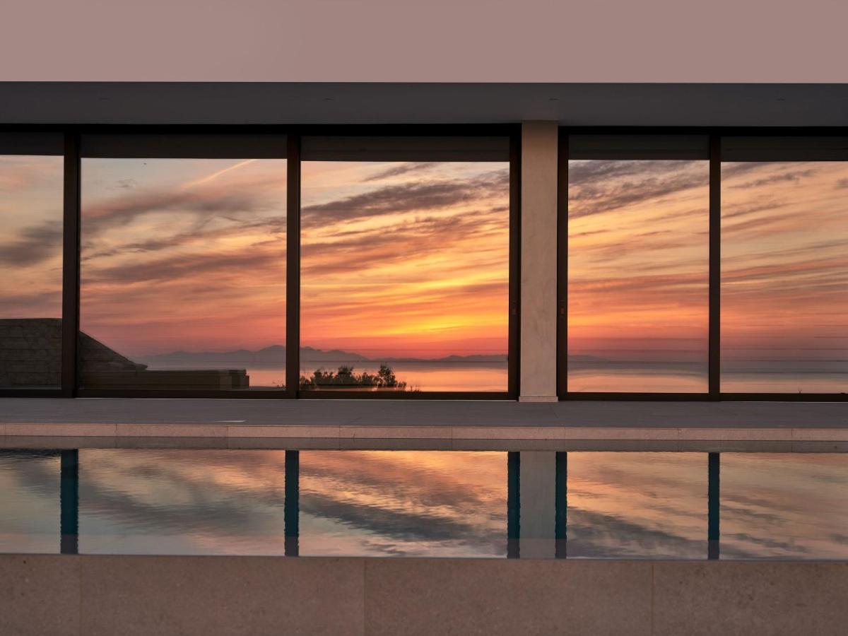 The Sall Villa - Private Pool And Breathtaking Views, By Zantewize Agios Nikolaos  Bagian luar foto