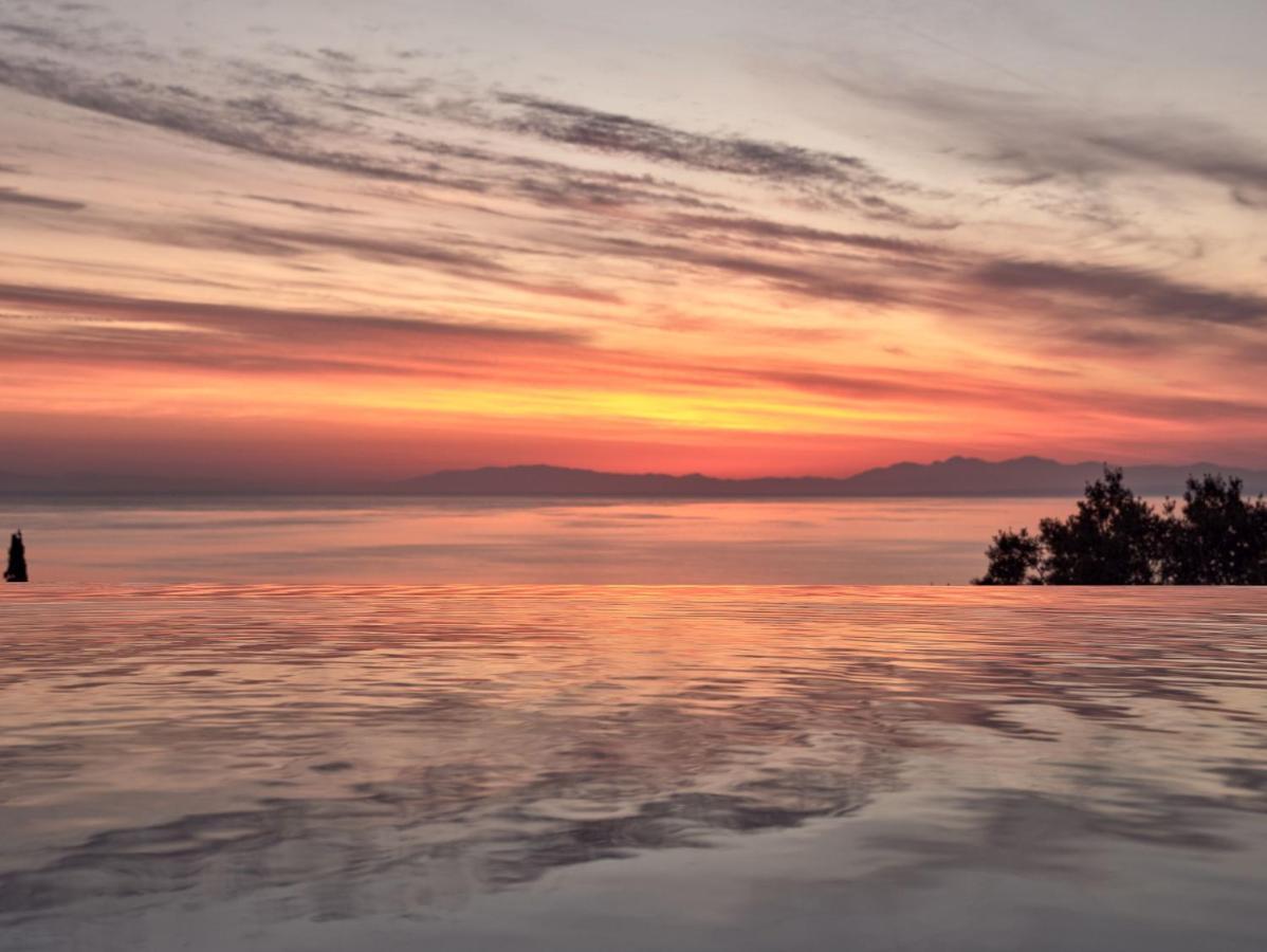 The Sall Villa - Private Pool And Breathtaking Views, By Zantewize Agios Nikolaos  Bagian luar foto