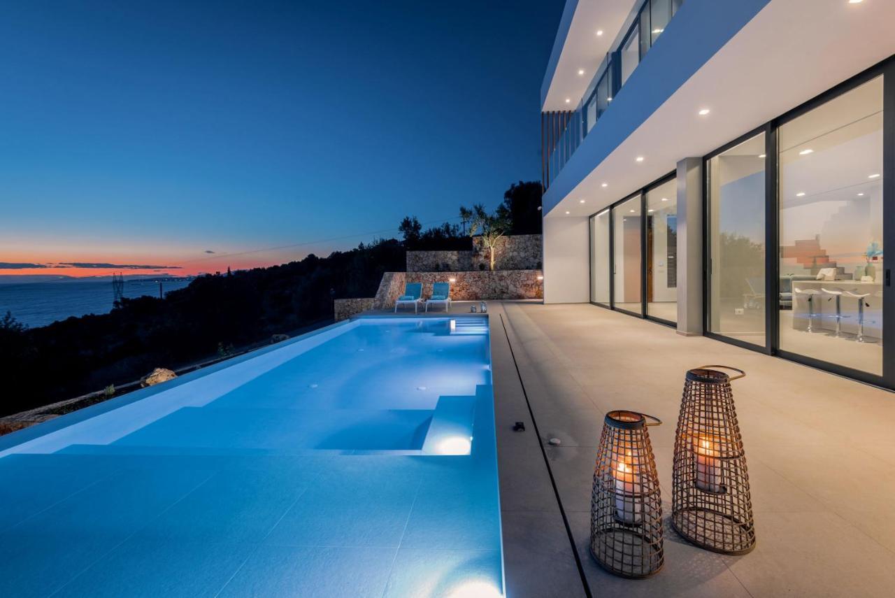 The Sall Villa - Private Pool And Breathtaking Views, By Zantewize Agios Nikolaos  Bagian luar foto